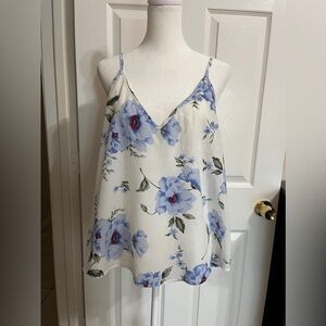 ❤️SHEIN Strappy blouse with floral design